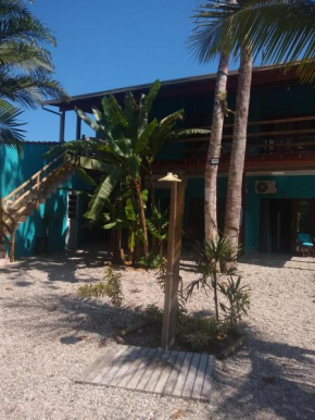 Suites Coqueiros Itamambuca
